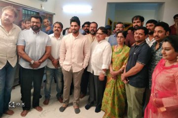 Allu Arjun Naa Peru Surya Naa Illu India Movie Opening